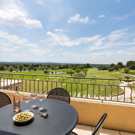 Madame Vacances Domaine Du Provence Country Club Service Premium Saumane-de-Vaucluse Dış mekan fotoğraf